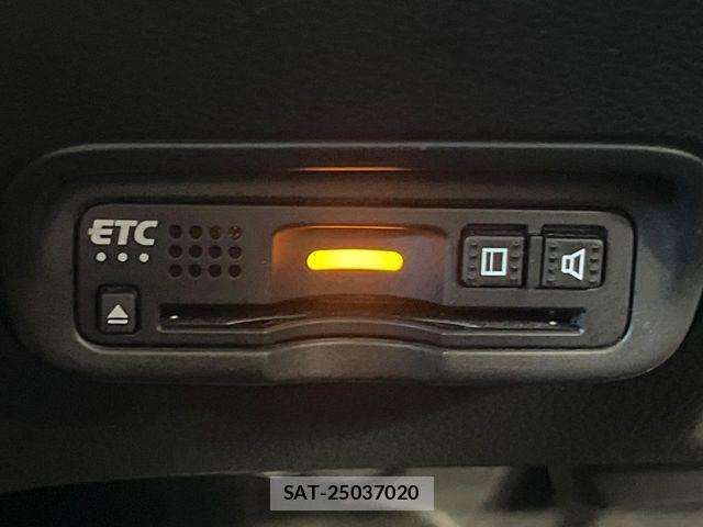 Honda VEZEL 2018-10 8884547-7