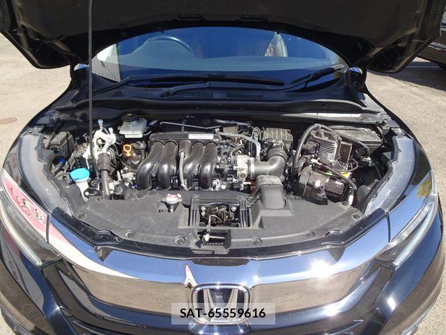 Honda VEZEL 2018-06 8884549-9