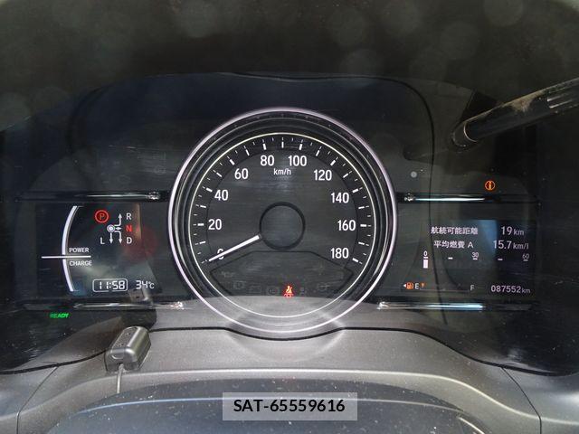 Honda VEZEL 2018-06 8884549-19