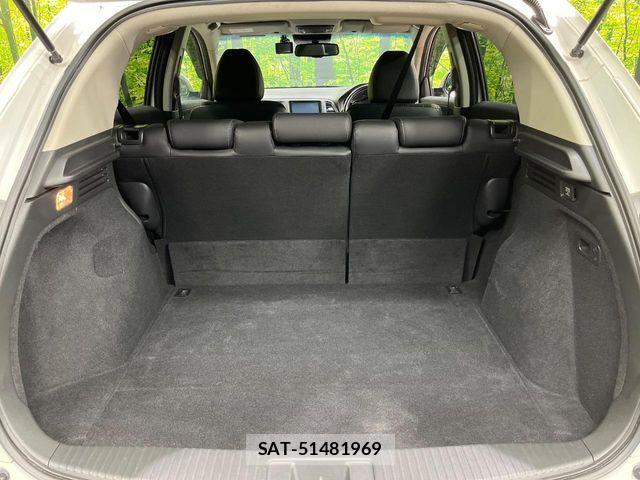 Honda VEZEL 2016-03 8884548-9