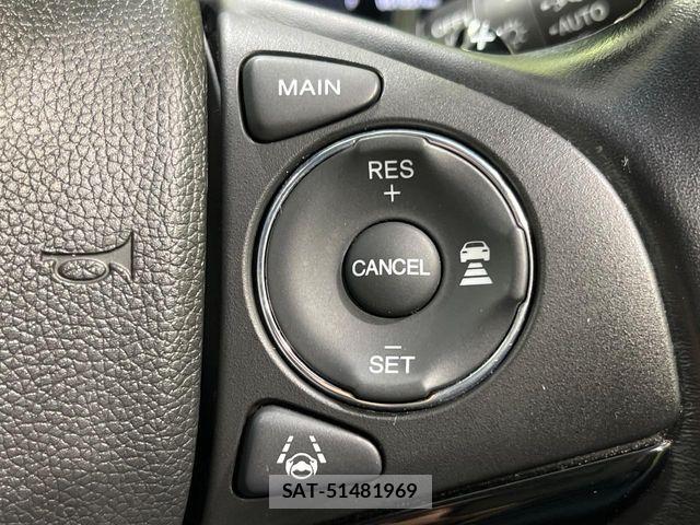 Honda VEZEL 2016-03 8884548-5