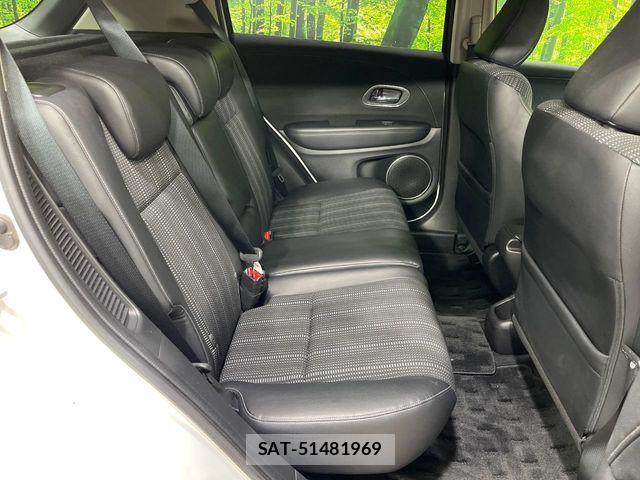 Honda VEZEL 2016-03 8884548-8