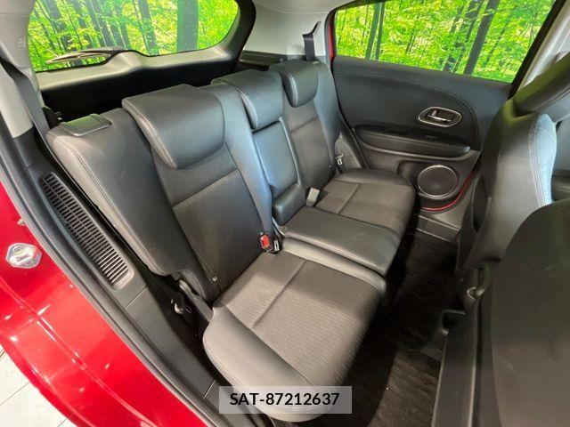 Honda VEZEL 2019-03 4641464-8