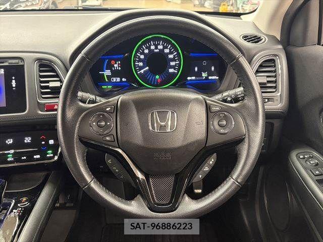 Honda VEZEL 2014-03 4992867-9