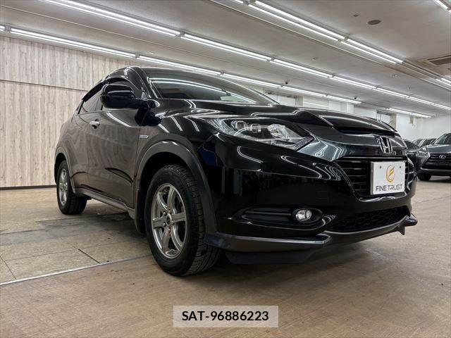 Honda VEZEL 2014-03 4992867-14