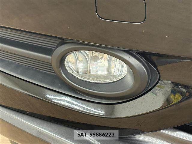 Honda VEZEL 2014-03 4992867-23
