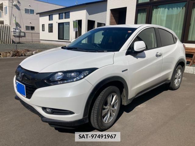 Honda VEZEL 2018-01 5882075-2