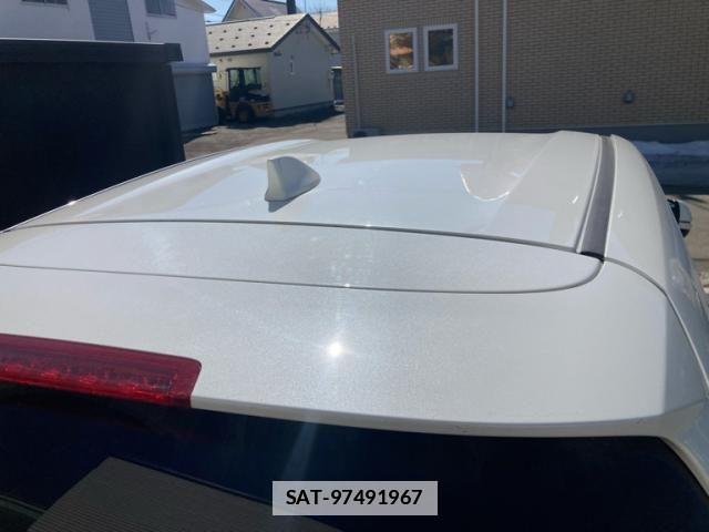 Honda VEZEL 2018-01 5882075-4