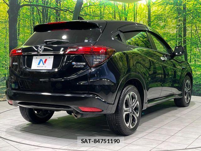 Honda VEZEL 2019-04 6248222-16
