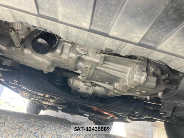 Honda VEZEL 2017-07 6615478-11
