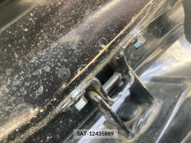 Honda VEZEL 2017-07 6615478-14