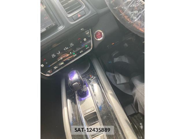 Honda VEZEL 2017-07 6615478-28