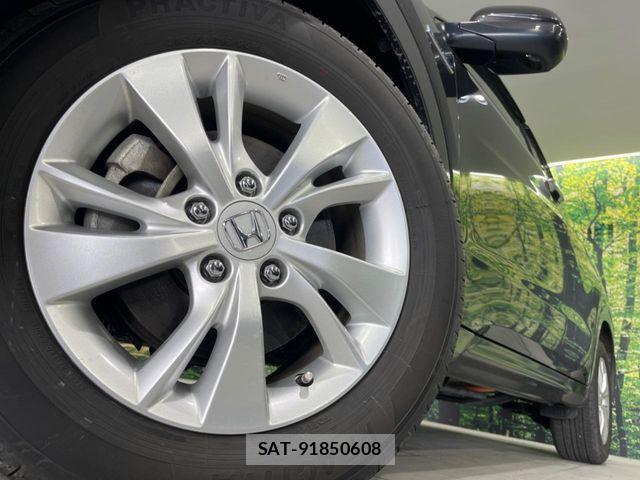 Honda VEZEL 2014-12 6717665-12