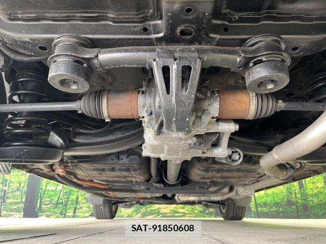 Honda VEZEL 2014-12 6717665-18