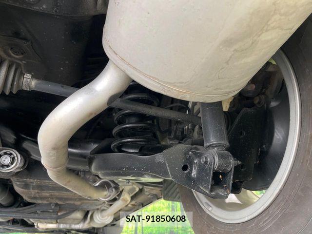 Honda VEZEL 2014-12 6717665-19