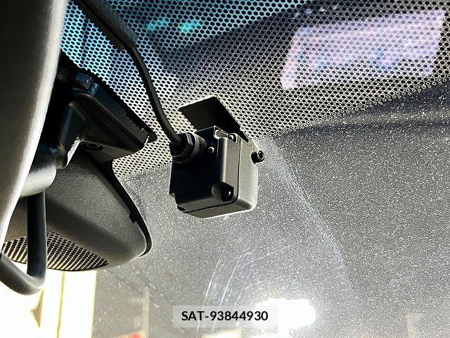 Honda VEZEL 2017-02 6914953-11