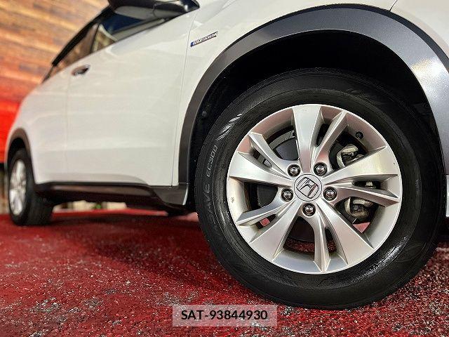 Honda VEZEL 2017-02 6914953-26