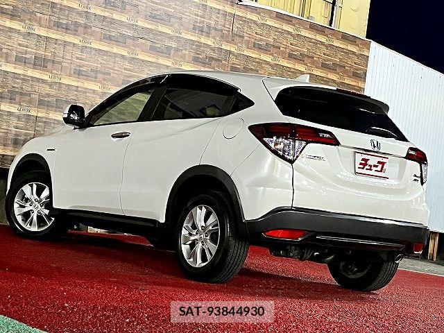 Honda VEZEL 2017-02 6914953-8