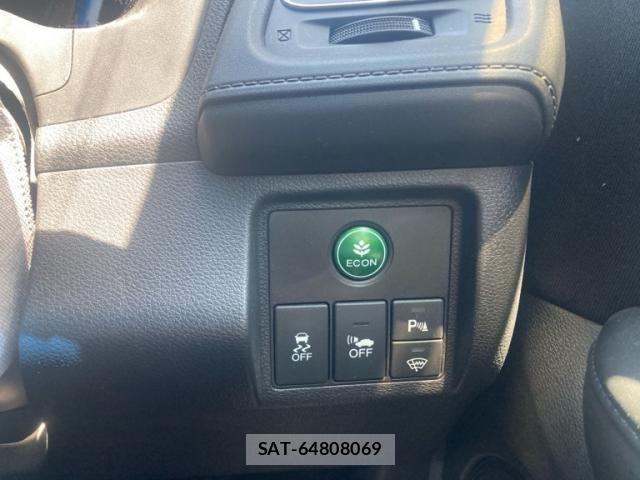 Honda VEZEL 2014-07 6914957-10