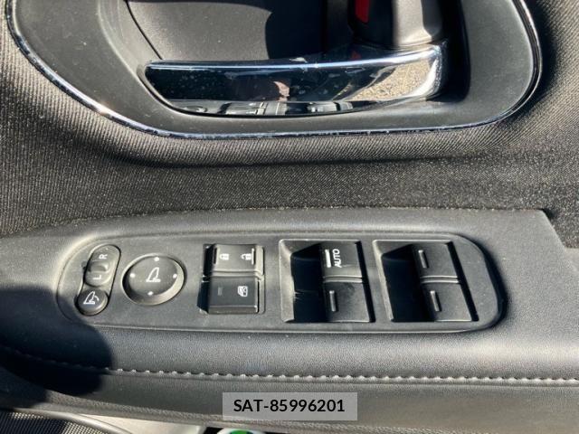 Honda VEZEL 2014-07 6914955-12