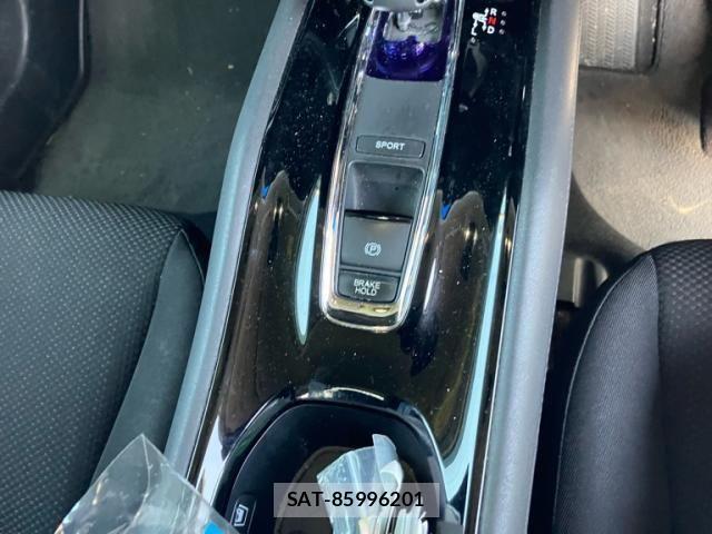 Honda VEZEL 2014-07 6914955-15
