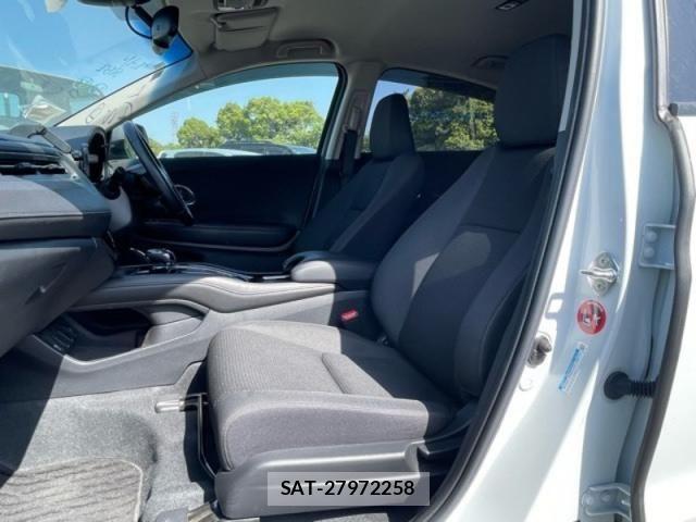 Honda VEZEL 2019-10 7021843-11
