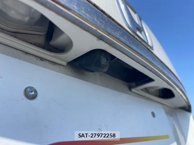 Honda VEZEL 2019-10 7021843-20