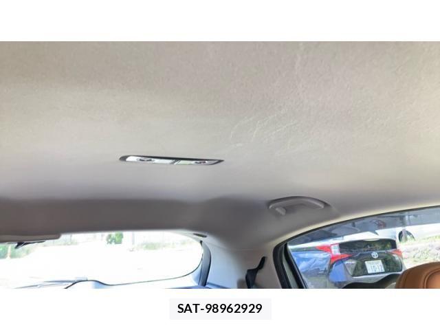 Honda VEZEL 2018-06 7226683-17
