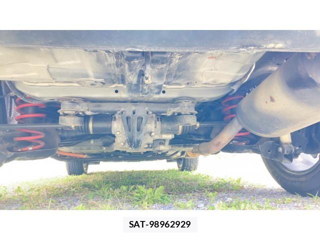 Honda VEZEL 2018-06 7226683-24