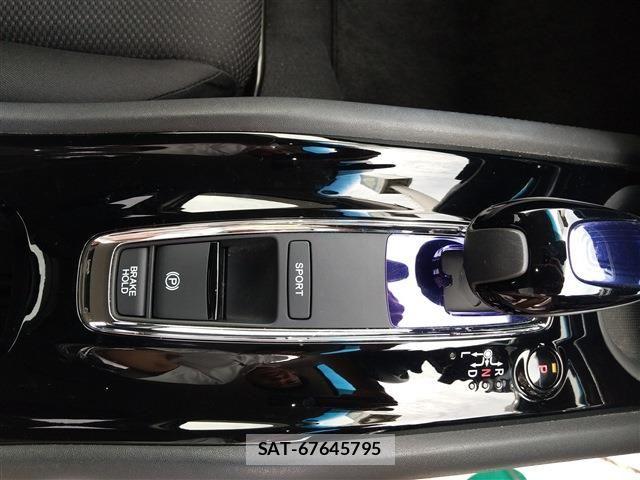 Honda VEZEL 2015-01 7252736-10