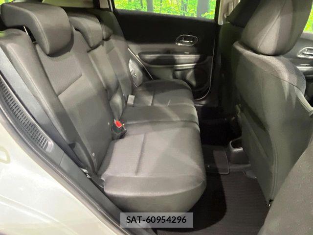 Honda VEZEL 2015-07 7273216-9