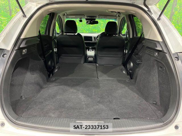 Honda VEZEL 2018-08 7360334-9