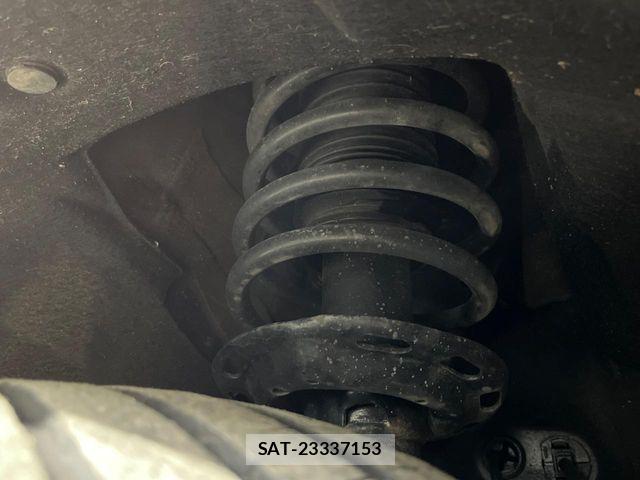 Honda VEZEL 2018-08 7360334-19