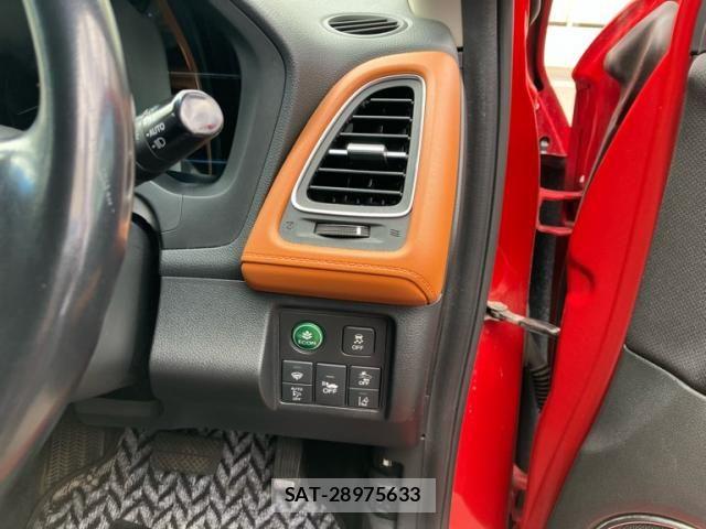 Honda VEZEL 2016-04 7394687-16