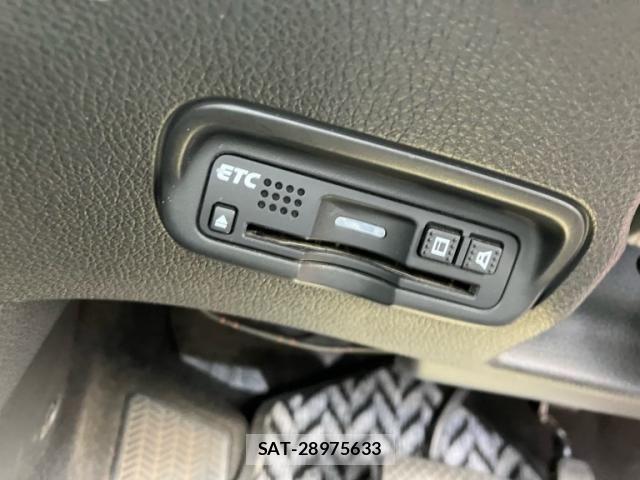 Honda VEZEL 2016-04 7394687-22