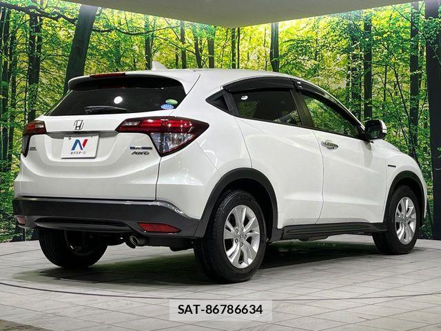 Honda VEZEL 2017-10 7393809-16