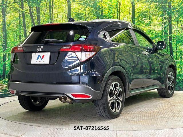 Honda VEZEL 2017-12 7394686-17