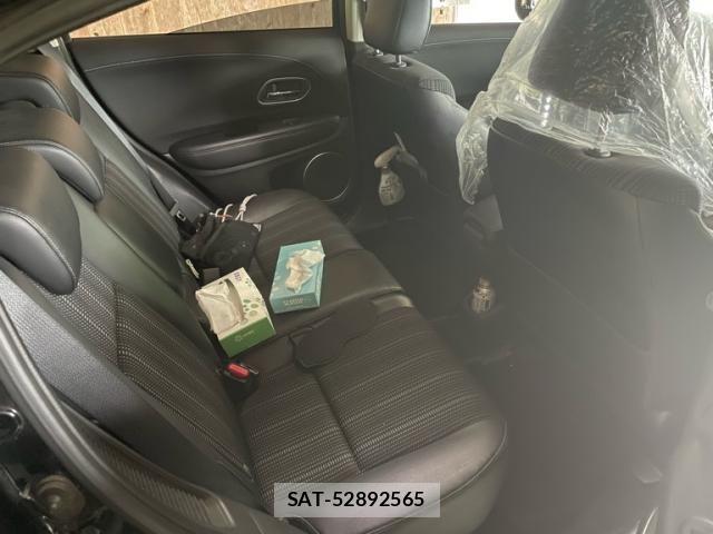 Honda VEZEL 2017-08 7458650-12