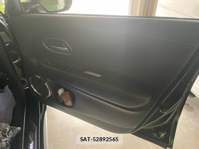 Honda VEZEL 2017-08 7458650-14