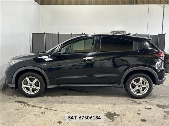 Honda VEZEL 2015-03 7458648-11