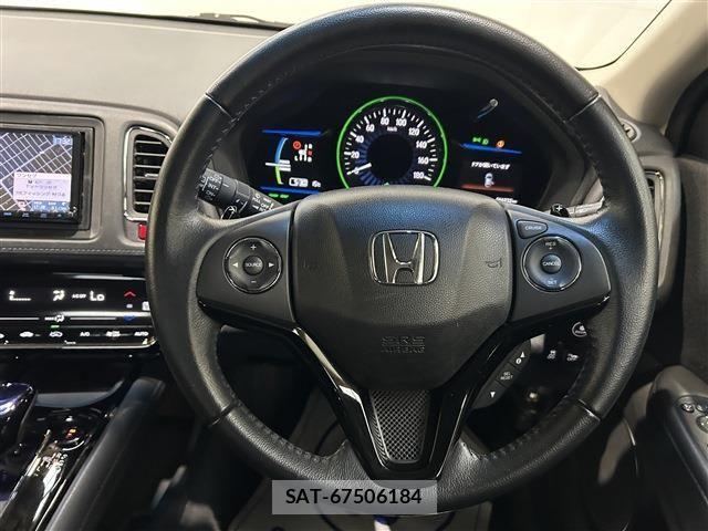 Honda VEZEL 2015-03 7458648-15