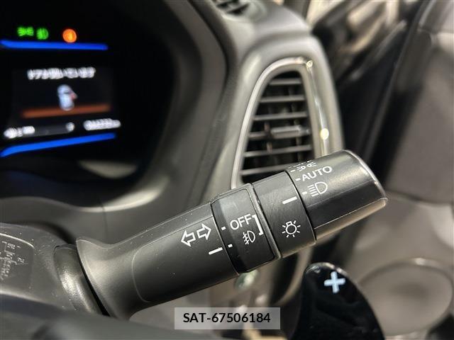 Honda VEZEL 2015-03 7458648-19