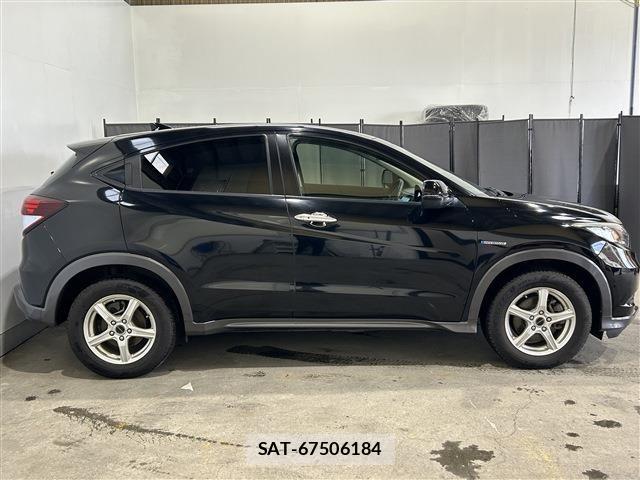 Honda VEZEL 2015-03 7458648-7