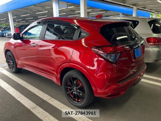Honda VEZEL 2016-08 7503496-11