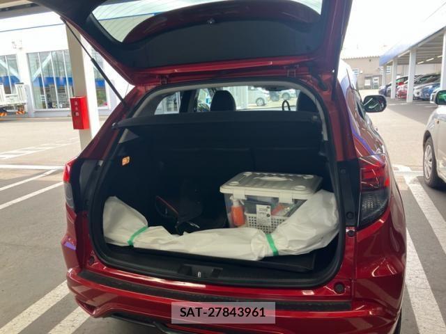 Honda VEZEL 2016-08 7503496-12