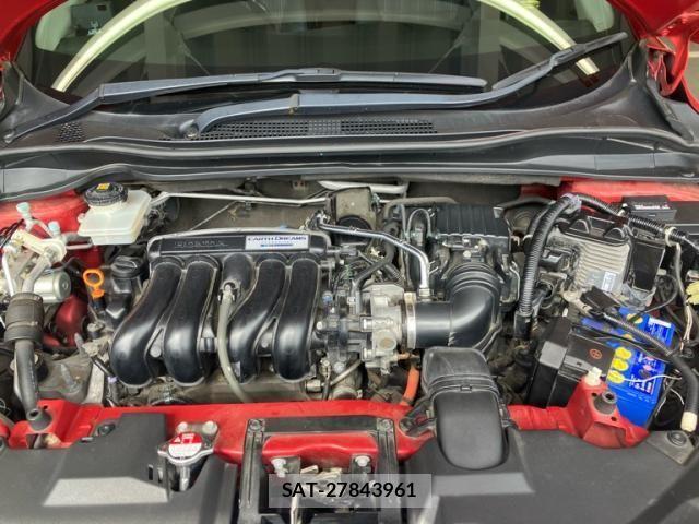 Honda VEZEL 2016-08 7503496-14