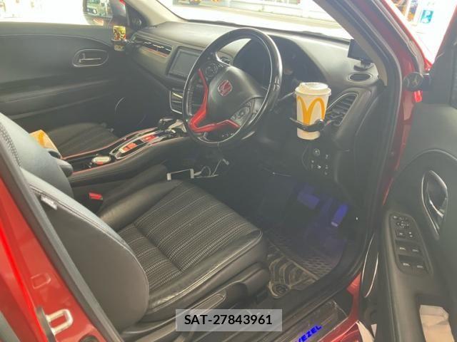 Honda VEZEL 2016-08 7503496-15