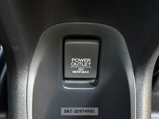 Honda VEZEL 2017-11 7563035-19