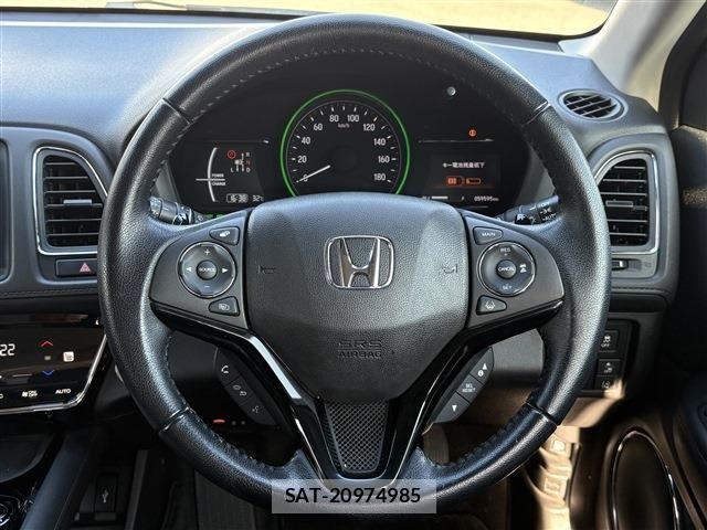 Honda VEZEL 2017-11 7563035-20