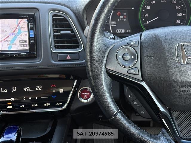 Honda VEZEL 2017-11 7563035-21